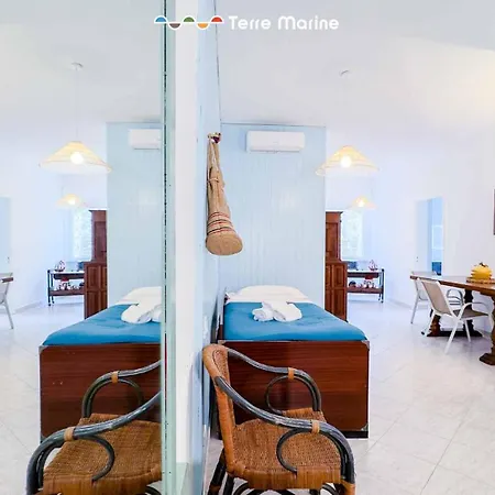 Acquadivenere, Terre Marine Apartmán *